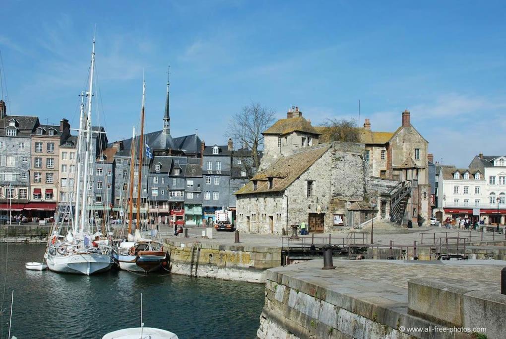 Apartamento Bienvenue Chez Vous Honfleur Exterior foto